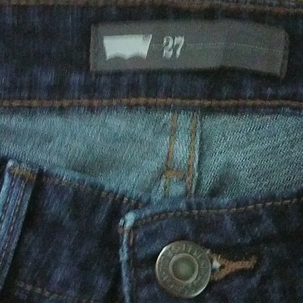 Bermuda shorts - Picture 3 of 3